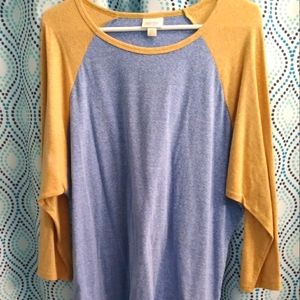 Lularoe Randy WVU colors!!